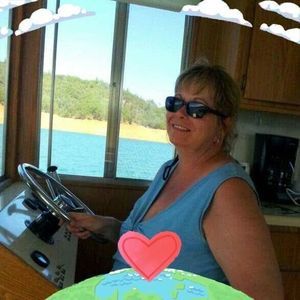 Meet your Posher, Sandy